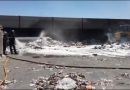 Incendio extinguido en exterior de nave
